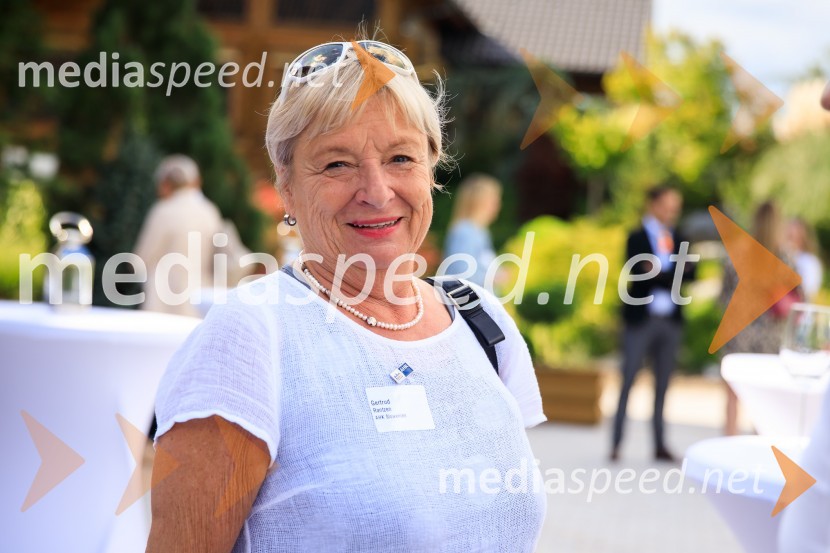  Gertrud Rantzen, predsednica, Slovensko-nemška gospodarska zbornicaSommerfest 2020, poletno druženje Slovensko-nemške gospodarske zbornice