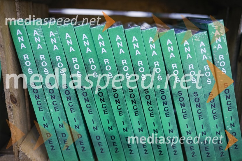 Sonce in dež, kuharska monografija Ane RošAna Roš, predstavitev kuharske monografije Sonce in dež