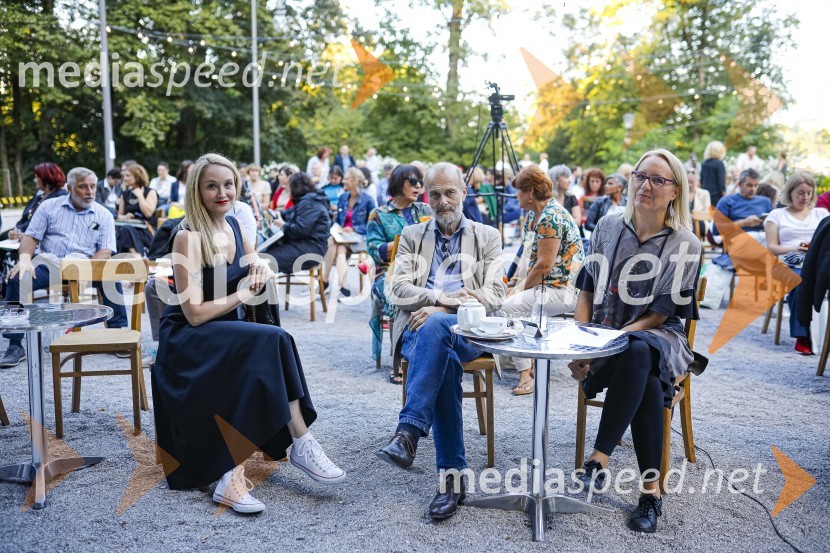  ... ;  ... ;  Ksenija Horvat,  novinarka in voditeljicaAna Roš, predstavitev kuharske monografije Sonce in dež