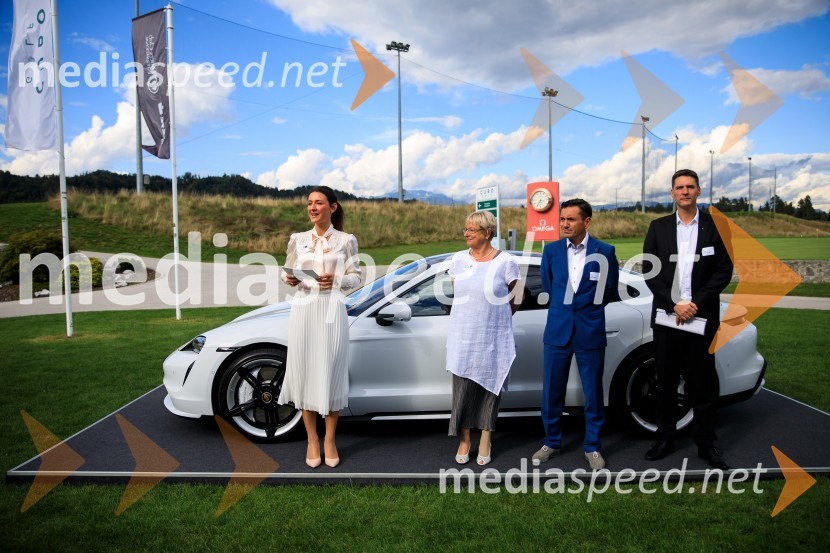  Tina Drolc, vodja korporativnega komuniciranja in prireditev Slovensko-nemške gospodarske zbornice (AHK Slovenija);  Gertrud Rantzen, predsednica, Slovensko-nemška gospodarska zbornica;  ... ;  ... Sommerfest 2020, poletno druženje Slovensko-nemške gospodarske zbornice