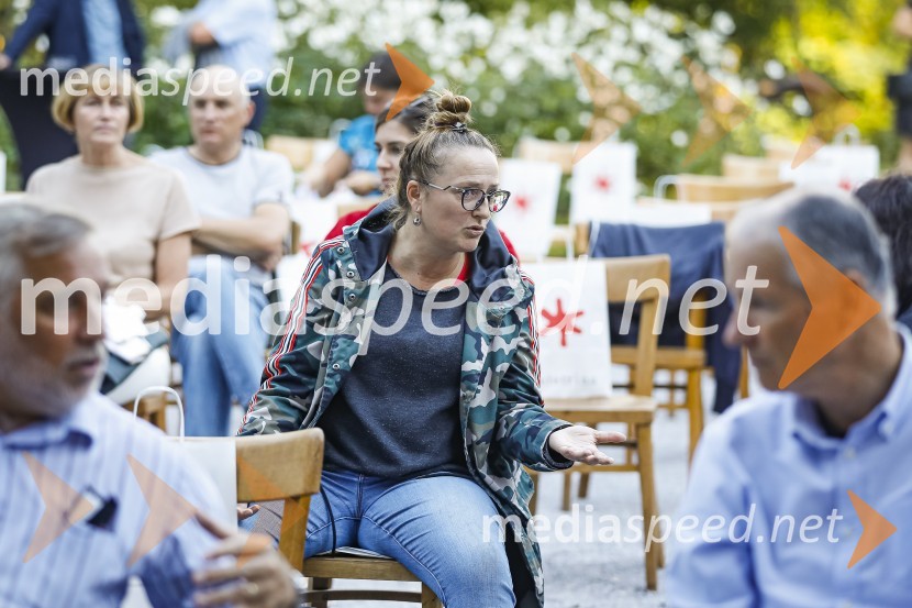 Ana Roš, predstavitev kuharske monografije Sonce in dež