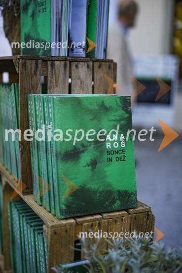 Sonce in dež, kuharska monografija Ane RošAna Roš, predstavitev kuharske monografije Sonce in dež