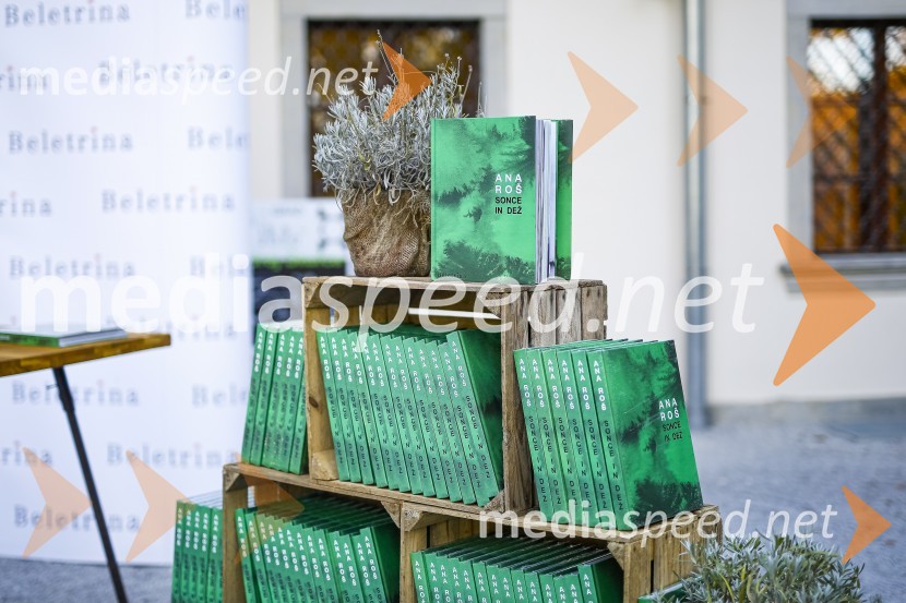 Sonce in dež, kuharska monografija Ane RošAna Roš, predstavitev kuharske monografije Sonce in dež