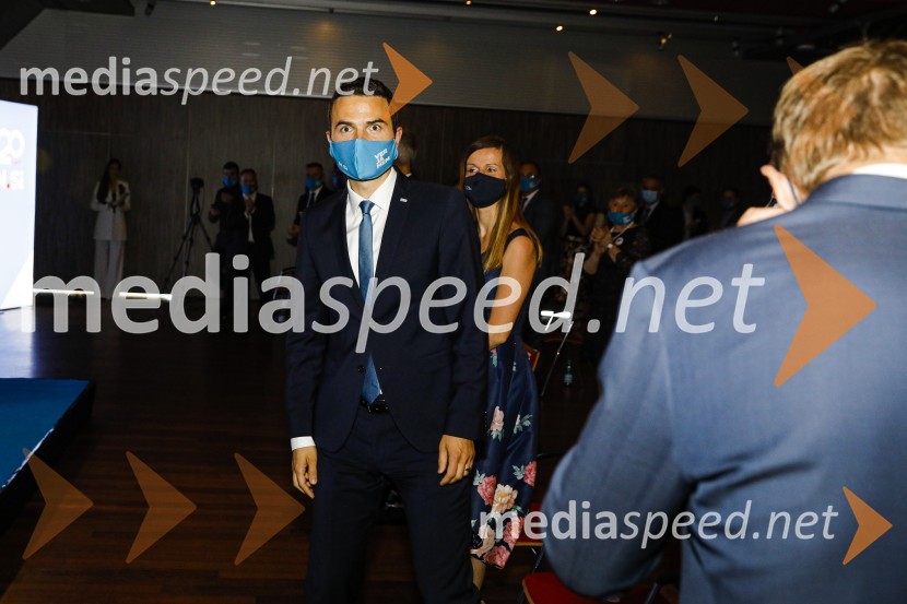  Matej Tonin, podpredsednik vlade in minister za obrambo20 let stranke Nova Slovenija