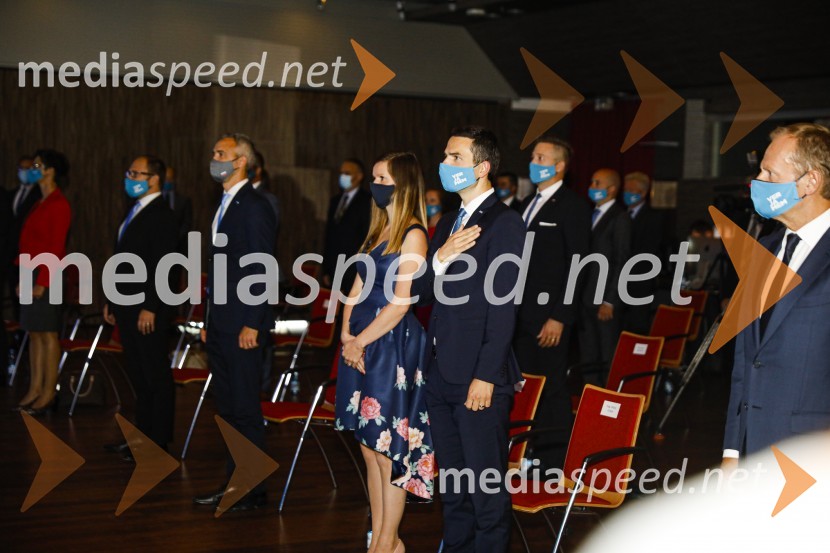  ... ;  ... ;  Marjeta Tonin;  Matej Tonin, podpredsednik vlade in minister za obrambo;  Donald Tusk, predsednik Evropske ljudske stranke, nekdanji predsednik Evropskega sveta20 let stranke Nova Slovenija