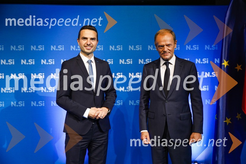  Matej Tonin, podpredsednik vlade in minister za obrambo;  Donald Tusk, predsednik Evropske ljudske stranke, nekdanji predsednik Evropskega sveta20 let stranke Nova Slovenija
