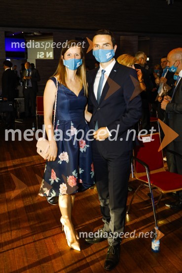  Marjeta Tonin;  Matej Tonin, podpredsednik vlade in minister za obrambo20 let stranke Nova Slovenija