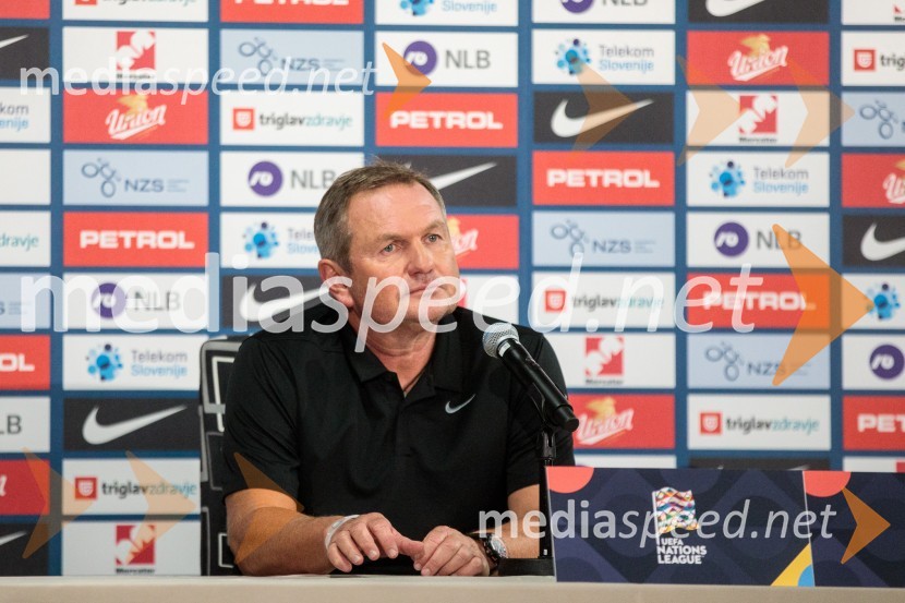  Matjaž Kek, selektor slovenske nogometne reprezentanceSlovenija dosegla prvo zmago v ligi narodov