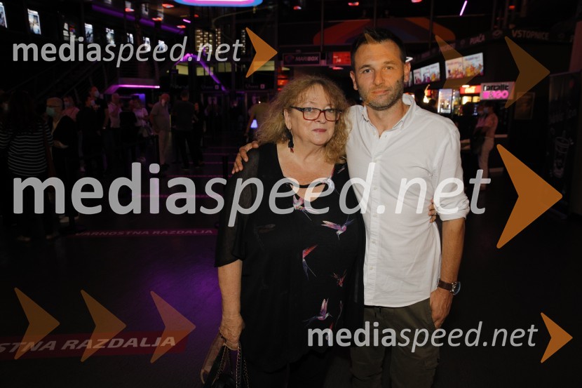  Alenka Cilenšek, igralka;  Viktor Meglič, igralecBiti Mario, premiera filma v Mariboxu
