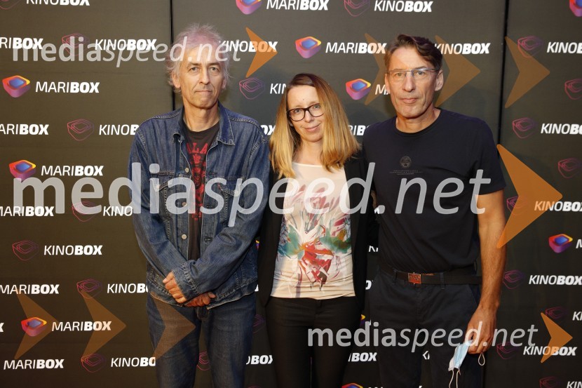  Mario Modrinjak;  Ksenija Arzenšek, namestnica direktorja MARIBOX;  Rudi Uran, slikar, režiserBiti Mario, premiera filma v Mariboxu