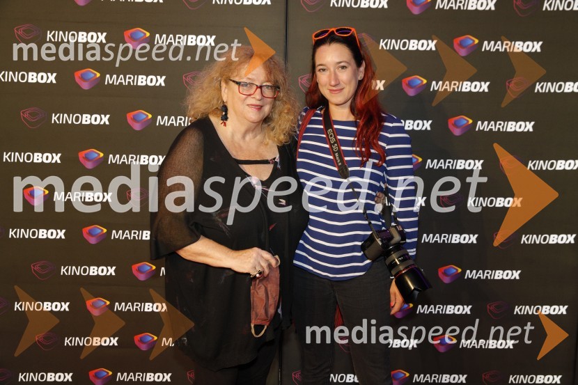  Alenka Cilenšek, igralka;  Maja Modrinjak, fotografinjaBiti Mario, premiera filma v Mariboxu