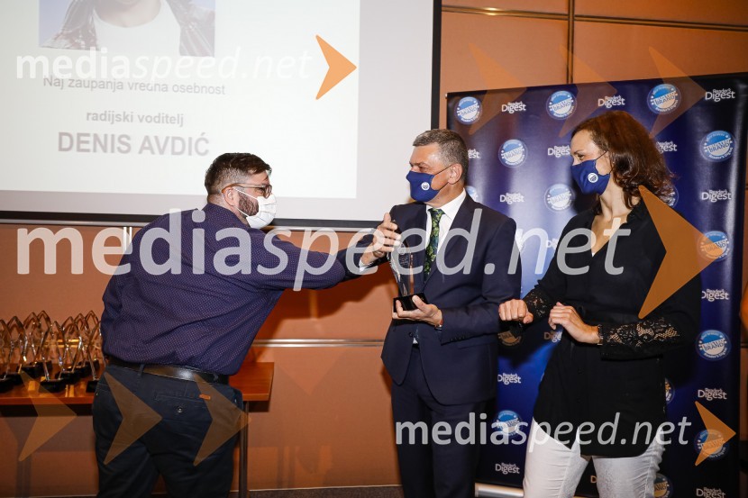  ... ;  Daniel Škraba, vodja Reader's Digest Slovenija;  Polona Stepišnik, direktorica prodaje, Založba Mladinska knjigaTrusted Brand 2020, podelitev priznanj