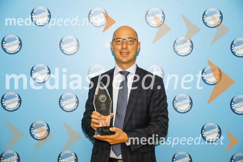  Andrej Pivčevič, izvršni direktor za področje komerciale v Delavski hranilniciTrusted Brand 2020, podelitev priznanj
