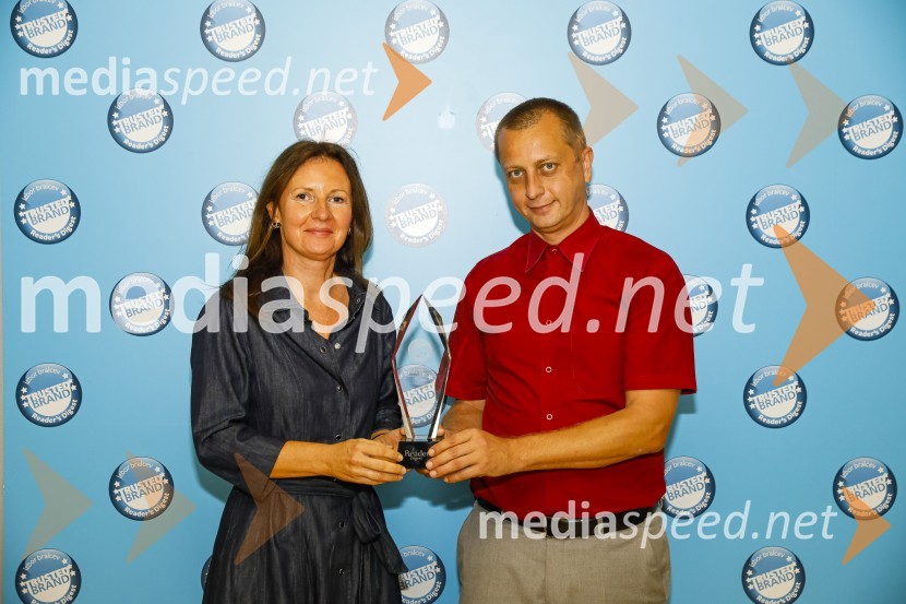  Maja  Maroša, vodja marketinga, Pekarna Pečjak;  Silvester Pečjak, direktor, Pekarna Pečjak d.o.o.Trusted Brand 2020, podelitev priznanj