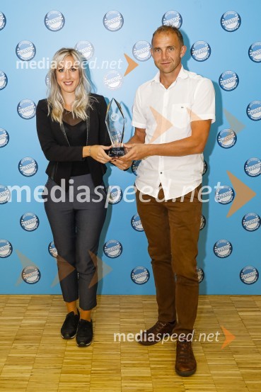  Patricija Kodrič, Pivovarna Laško Union;  Urban Kramberger, manager blagovne skupine, Pivovarna Laško UnionTrusted Brand 2020, podelitev priznanj