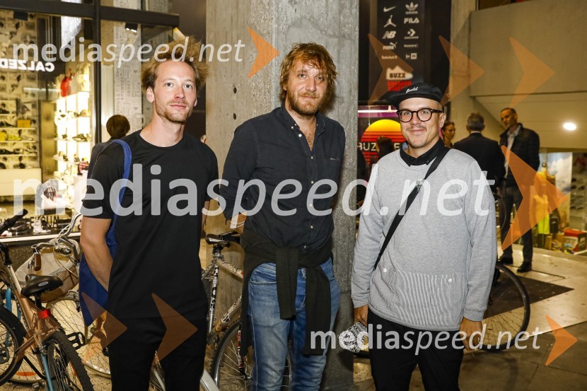  ... ;  Matej Puc, igralec;  ... Trije milijoni minut, premiera