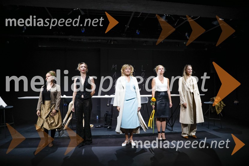  Ana Pavlin, igralka;  Mojca Funkl, igralka;  Judita Zidar, igralka;  Tjaša  Železnik, igralka;  Klara Kuk, igralka, manekenkaTrije milijoni minut, premiera