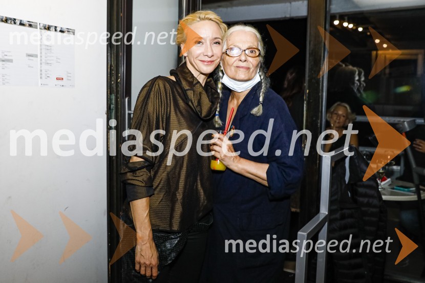  Mojca Funkl, igralka;  ... Trije milijoni minut, premiera