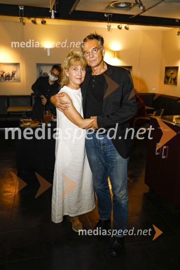  Barbara Hieng Samobor, direktorica in umetniška vodja MGL;   Igor  Samobor, igralec, ravnatelj SNG Drama LjubljanaTrije milijoni minut, premiera