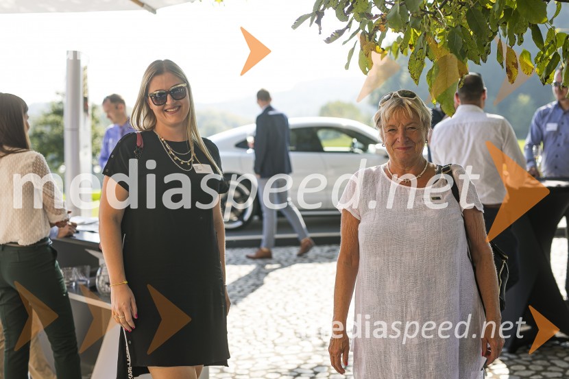  Maja Košir, Bonvivent, organizacija dogodkov;  Gertrud Rantzen, predsednica, Slovensko-nemška gospodarska zbornicaSommerfest 2020, tradicionalno druženje članov Slovensko-nemške gospodarske zbornice na Posestvu Pule