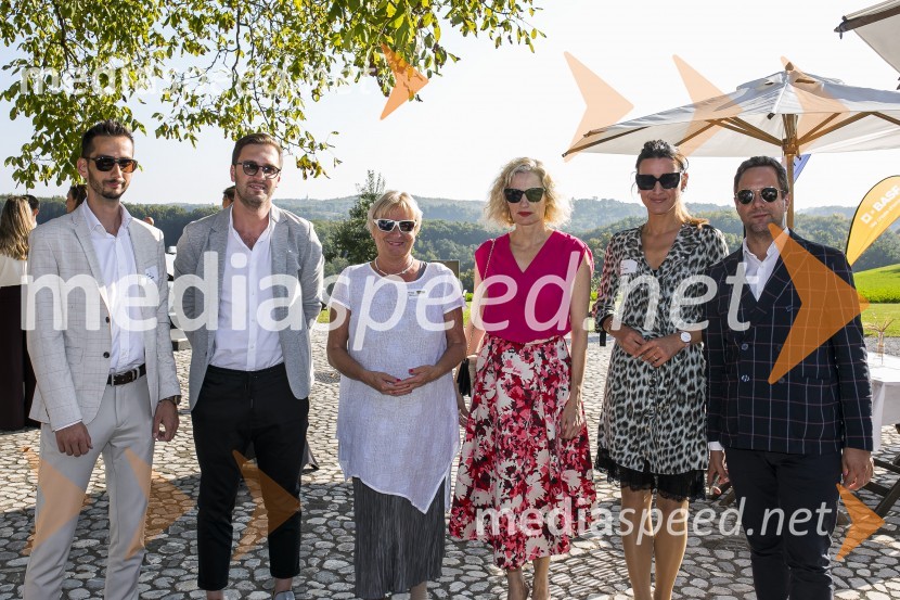  ... ;  ... ;  Gertrud Rantzen, predsednica, Slovensko-nemška gospodarska zbornica;  Hermina Kovačič, strokovnjakinja za komuniciranje;  Tina Drolc, MBA, Vodja korporativnega komuniciranja in prireditev Slovensko-nemške gospodarske zbornice (AHK Slovenija);  ... Sommerfest 2020, tradicionalno druženje članov Slovensko-nemške gospodarske zbornice na Posestvu Pule