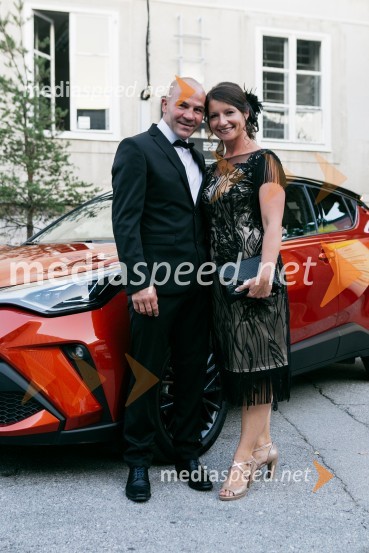  Dejan Zavec, nekdanji boksar;  Nataša ZavecFatalni moški 2020 je Miha Deželak