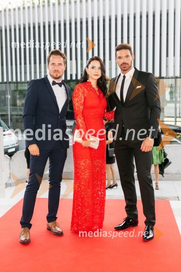  ... ;  ... ;  Matjaž Kumelj, pevec, manekenFatalni moški 2020 je Miha Deželak