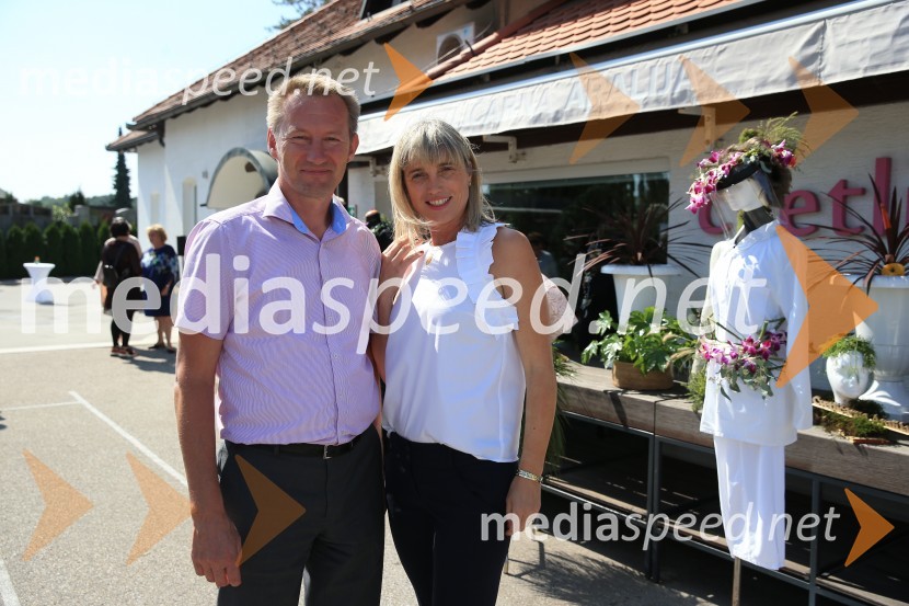  ... ; mag. Lidija Pliberšek, direktorica Pogrebnega podjetje Maribor d.d. in predsednica ASCE65 let hortikulturnega ustvarjanja Cvetličarne Aralija
