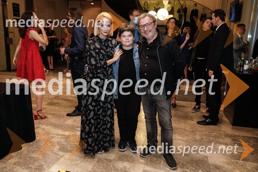  Viktorija Bencik Emeršič, igralka;  Tibor Emeršič;  Bojan Emeršič, igralecTurandot, premiera