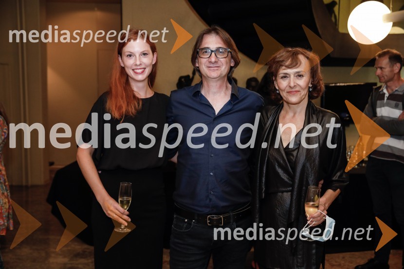  Tina Vrhovnik Potočnik, igralka;  Aleksandar  Popovski, režiser, umetniški direktor Drame SNG Maribor;  Mirjam Korbar, igralkaTurandot, premiera