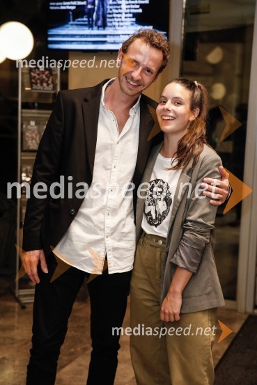  Laren  Polič Zdravič, glasbenik in igralec;  ... Turandot, premiera