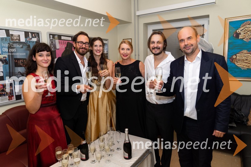  Doroteja Nadrah, igralka;  Miha Rodman, igralec;  Miranda  Trnjanin, igralka;  Darja Reichman, igralka;  Blaž Setnikar, igralec;  Gregor Zorc, igralecŠkofjeloški pasijon, premiera, Prešernovo gledališče Kranj