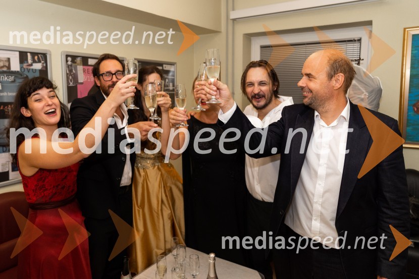  Doroteja Nadrah, igralka;  Miha Rodman, igralec;  Miranda  Trnjanin, igralka;  Darja Reichman, igralka;  Blaž Setnikar, igralec;  Gregor Zorc, igralecŠkofjeloški pasijon, premiera, Prešernovo gledališče Kranj