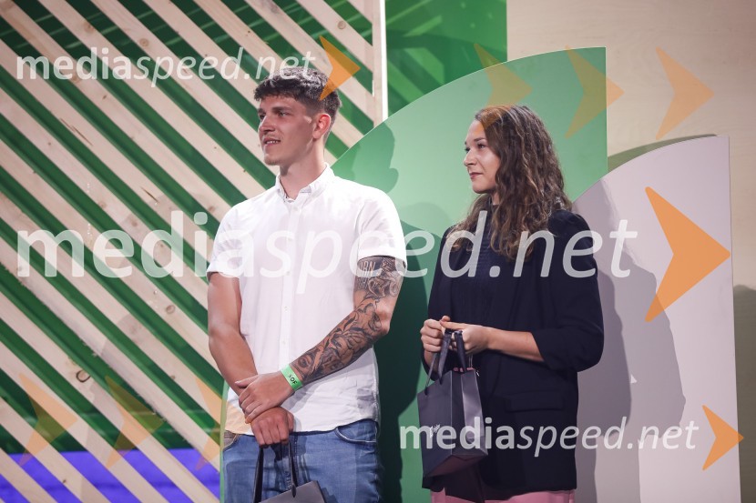  Klemen Vodopivec;  Lucija  LepšinaOglaševalska osebnost leta je Marko Kolbl, SOF 2020