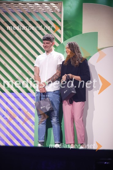  Klemen Vodopivec;  Lucija  LepšinaOglaševalska osebnost leta je Marko Kolbl, SOF 2020