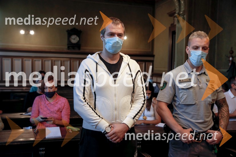  Sebastien Abramov;  ... Julija Adlešič in Sebastien Abramov, primer Odrezana roka - razglasitev sodbe