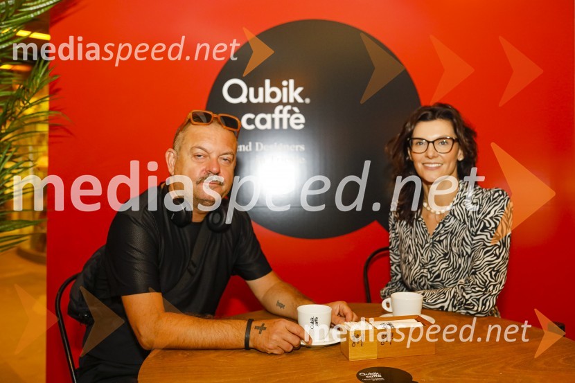 ... ;  Brigita Bračko, Idealia d.o.o.Otvoritev salona Qubik Caffe