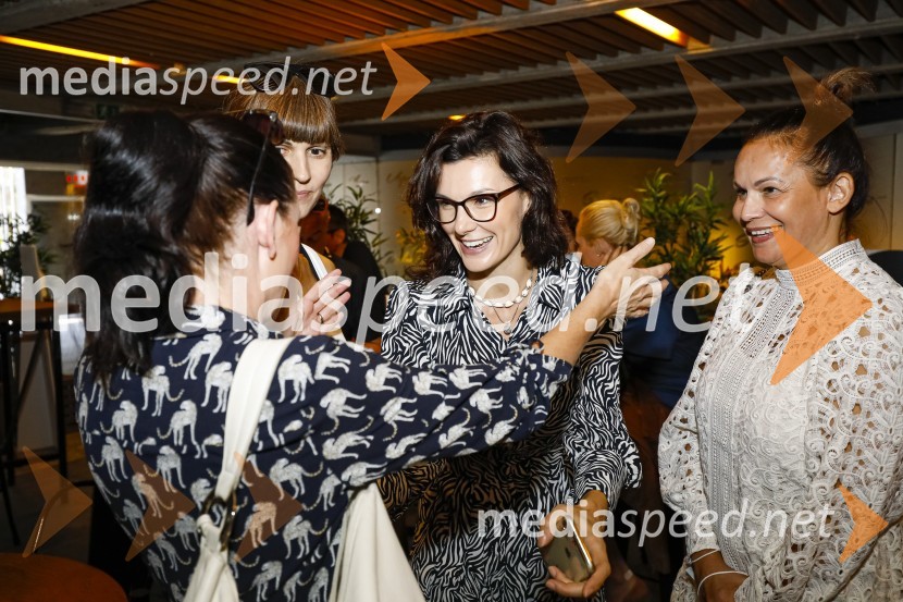  ... ;  Brigita Bračko, Idealia d.o.o.;  ... Otvoritev salona Qubik Caffe