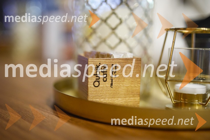 Otvoritev salona Qubik Caffe