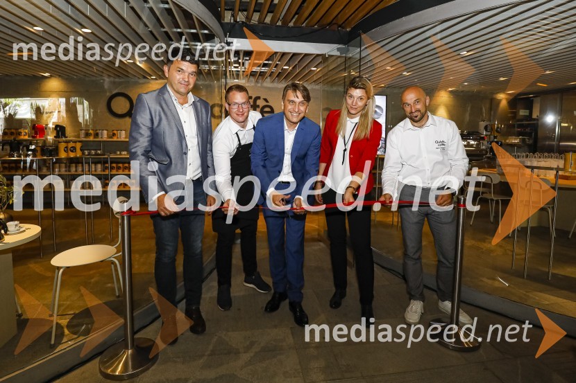  ... ;  ... ;  Igor Kobal, direktor podjetja Qubikcaffe;  ... ;  ... Otvoritev salona Qubik Caffe