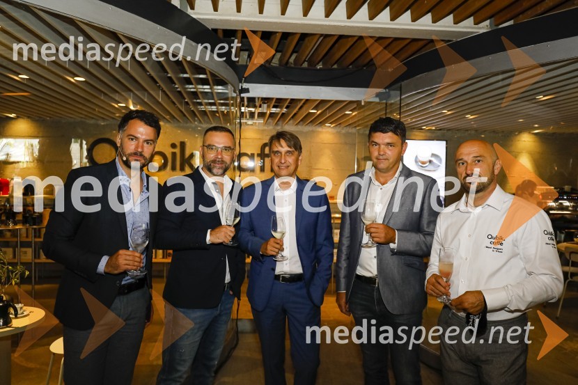  ... ;  ... ;  Igor Kobal, direktor podjetja Qubikcaffe;  ... ;  ... Otvoritev salona Qubik Caffe