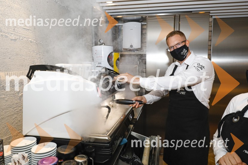 Otvoritev salona Qubik Caffe