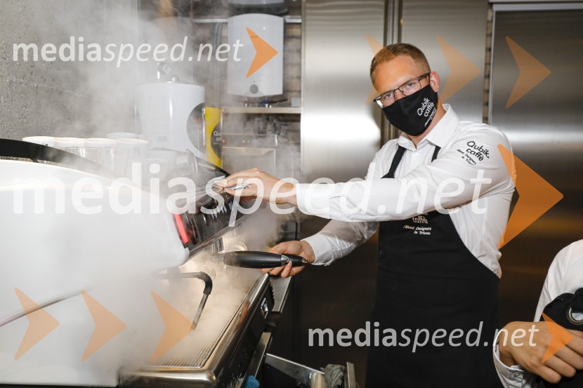 Otvoritev salona Qubik Caffe