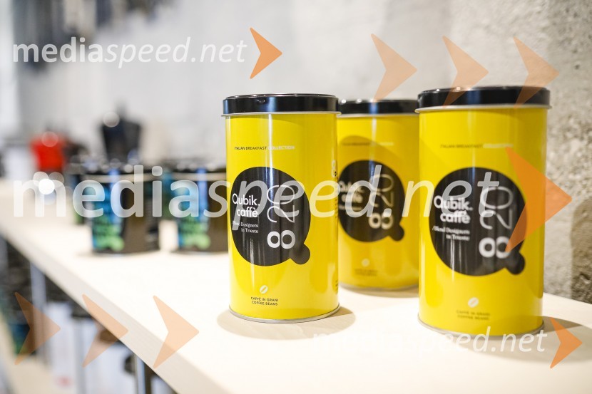 Otvoritev salona Qubik Caffe