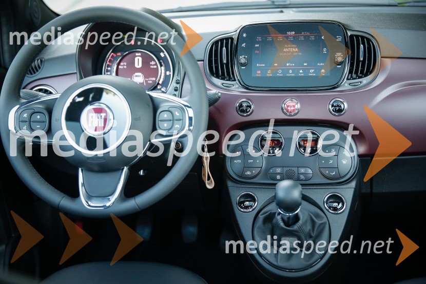 Fiat 500 Hybrid, slovenska predstavitev