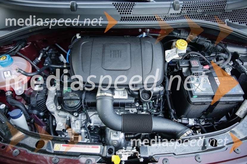 Fiat 500 Hybrid, slovenska predstavitev