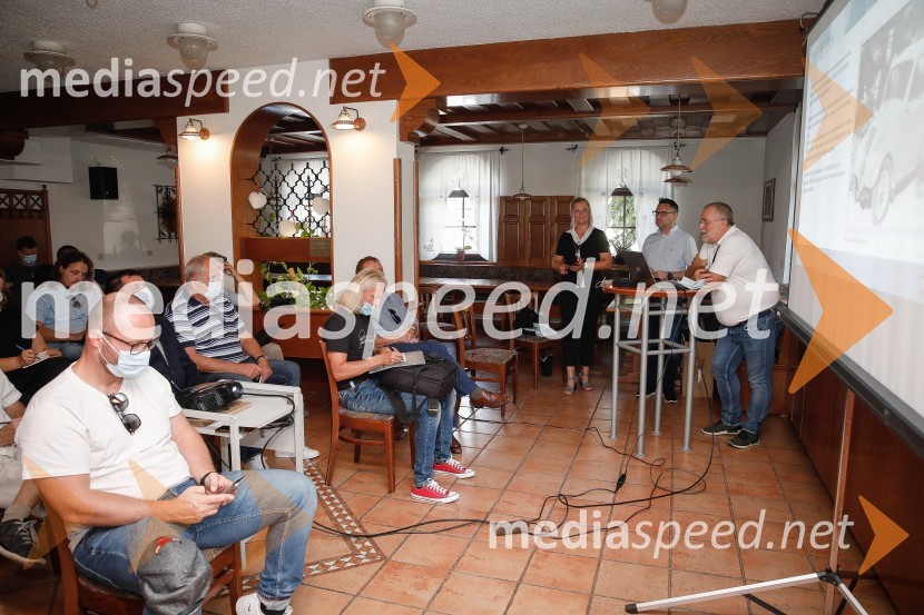 Fiat 500 Hybrid, slovenska predstavitev