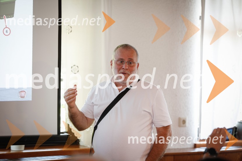 Fiat 500 Hybrid, slovenska predstavitev