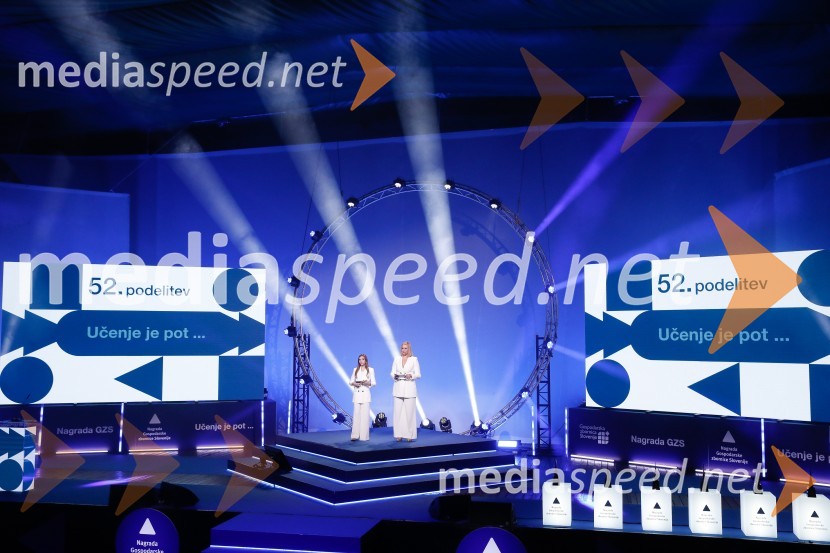  Kiara Mihalinec, voditeljica;  Anja Križnik Tomažin, voditeljica52. podelitev Nagrad GZS za izjemne gospodarske in podjetniške dosežke