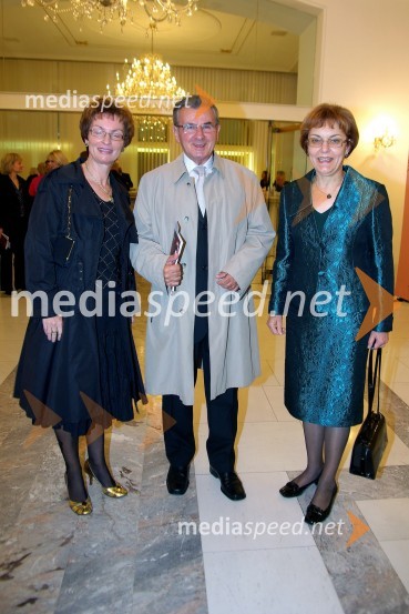 Miran Potrč, poslanec SD s soprogo Zdenko in Majda Potrata, poslanka v Državnem zboruPremiera opere Madame Butterfly